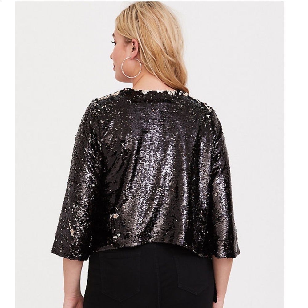 Black Two-Tone Sequin Drape Jacket - Picture 3 of 3